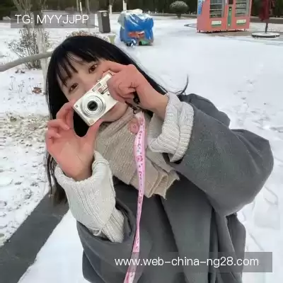 骆铖柳