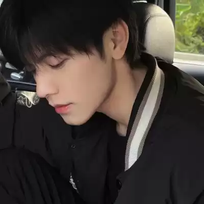容怀萍